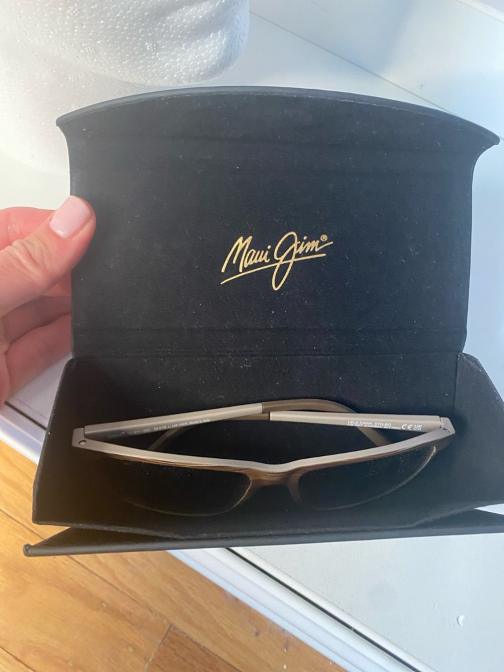 Maui Jim LELE KAWA Brown Stripe Sunglasses - Picture 12 of 12